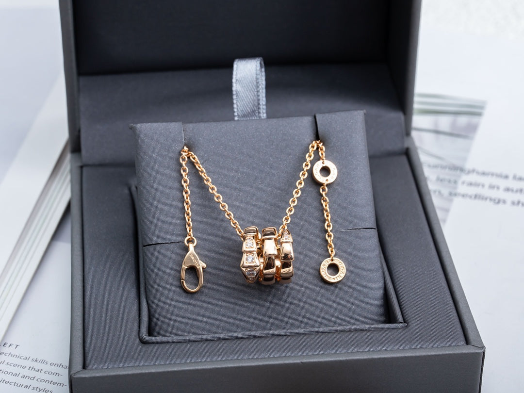 [⭐Shinejoy]SERPENTI PINK GOLD NECKLACE DIAMOND