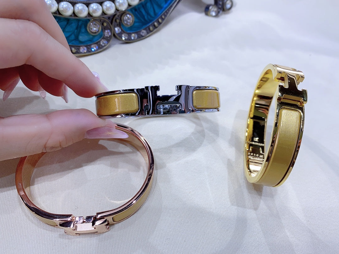 [Shinejoy]H CHAMPAGNE BRACELET