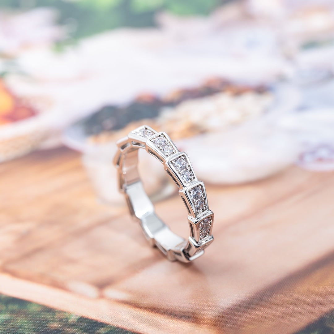 [⭐Shinejoy]SERPENTI RING SILVER DIAMOND PAVED 3MM