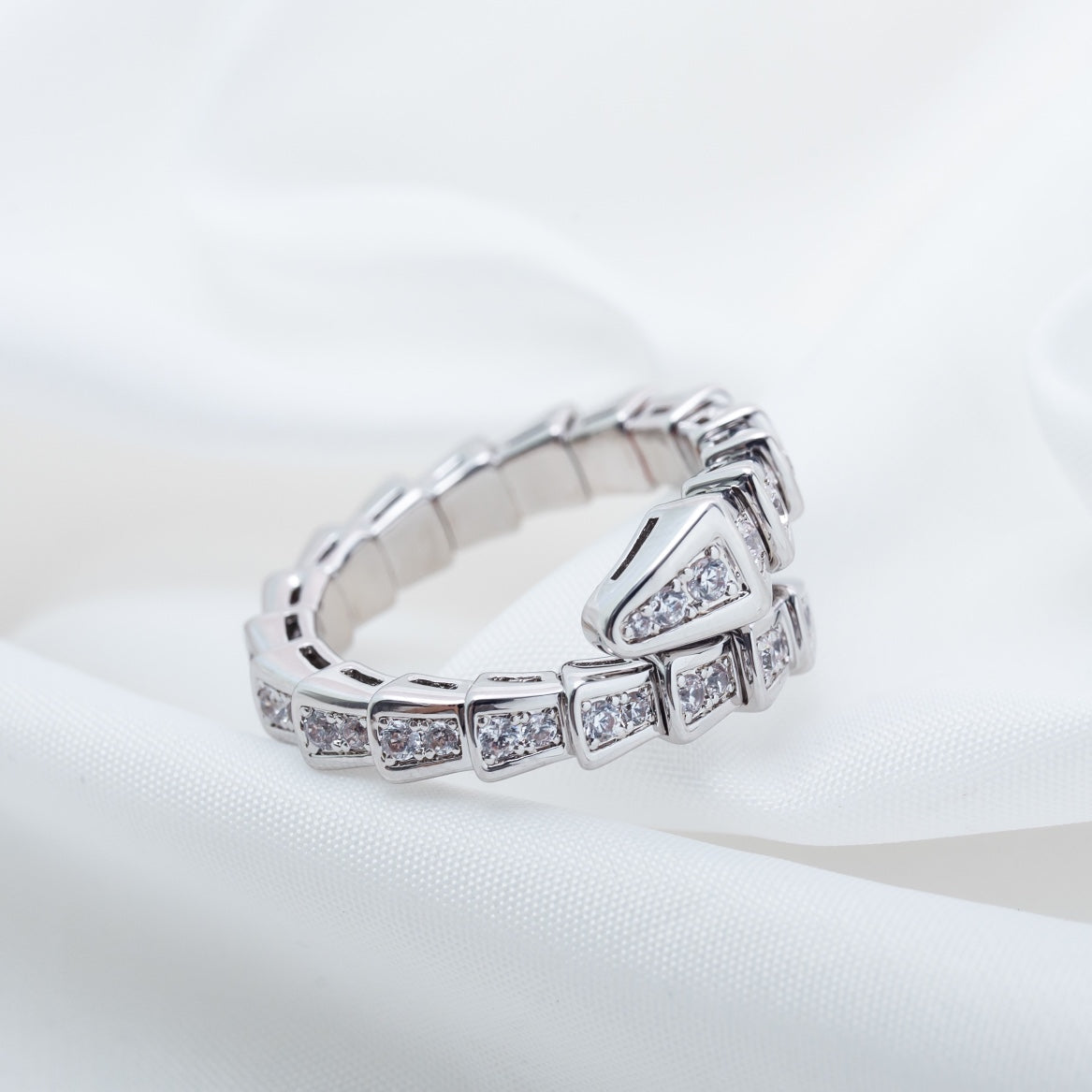 [⭐Shinejoy]SERPENTI RING SILVER DIAMOND PAVED 4MM
