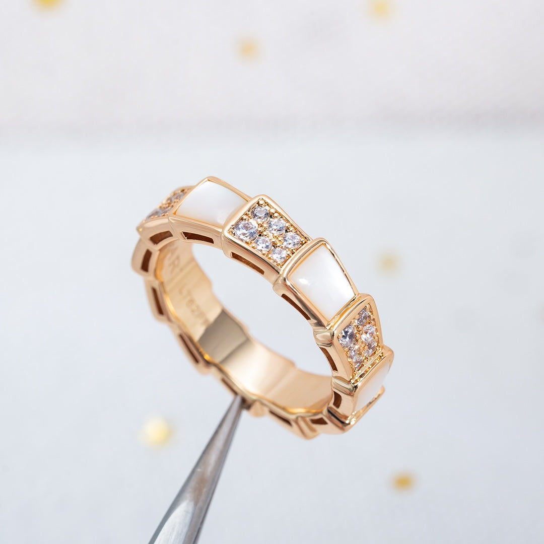 [⭐Shinejoy]SERPENTI RING PINK GOLD MOP DIAMOND PAVED 4MM