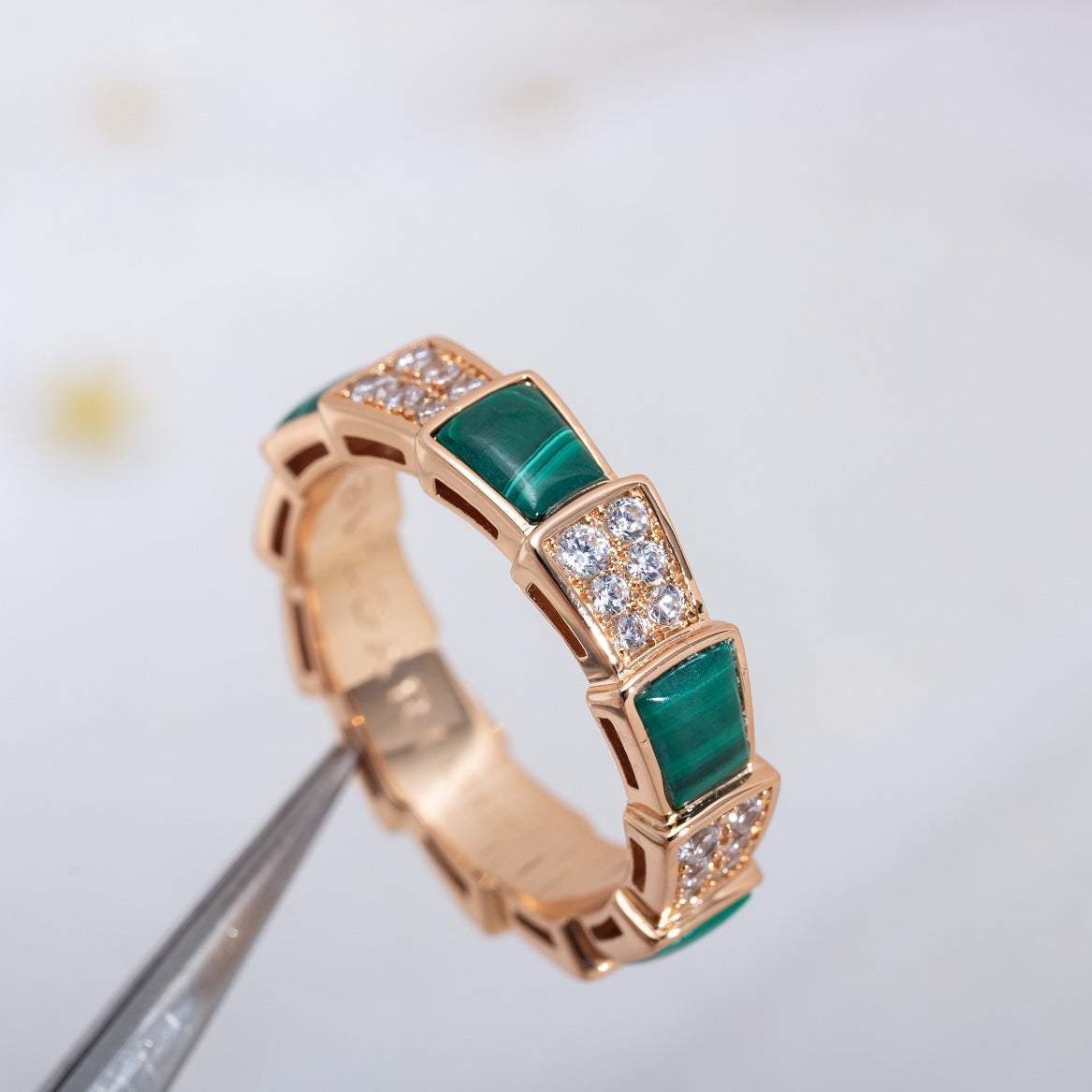[⭐Shinejoy]SERPENTI RING PINK GOLD MALACHITE DIAMOND PAVED 4MM