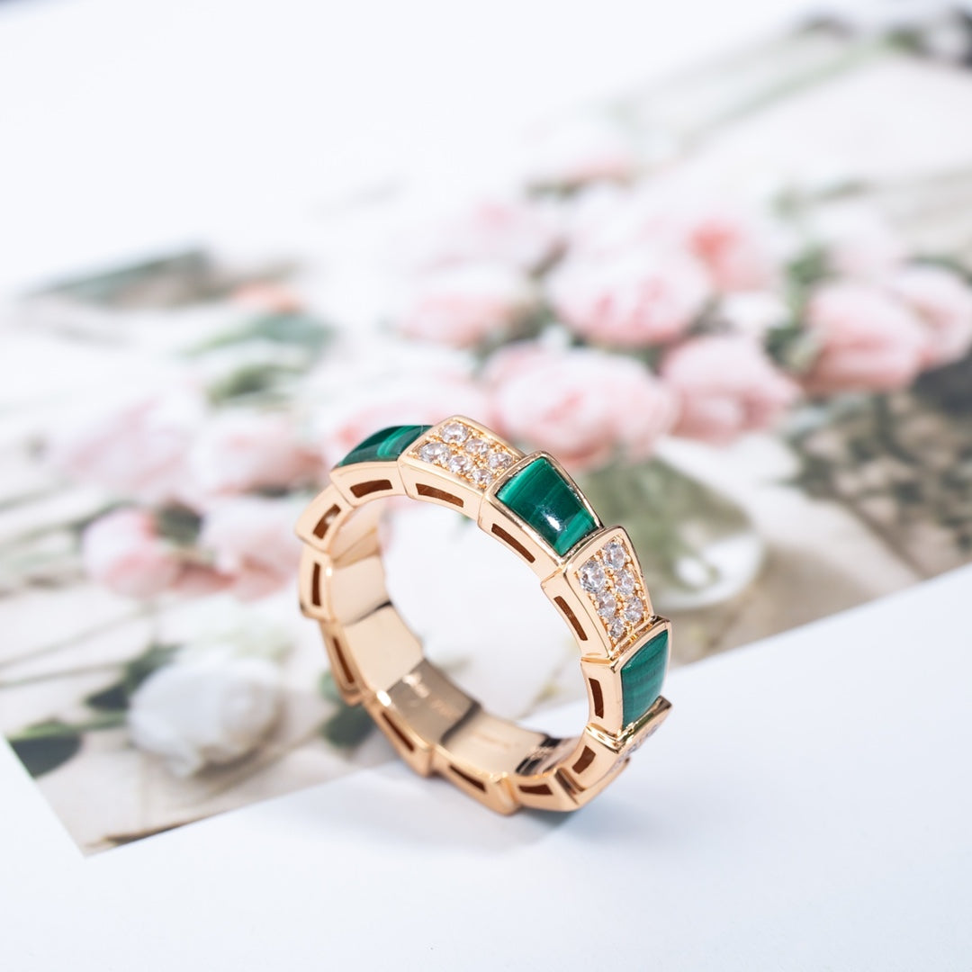 [⭐Shinejoy]SERPENTI RING PINK GOLD MALACHITE DIAMOND PAVED 4MM