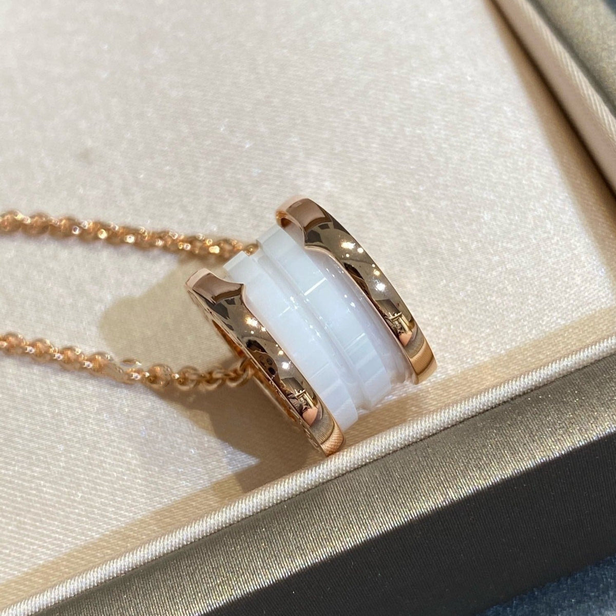 [⭐Shinejoy]ZERO 1 WHITE CERAMIC PINK GOLD NECKLACE