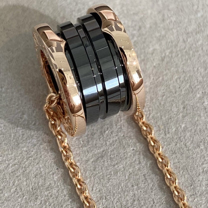 [⭐Shinejoy]ZERO 1 BLACK CERAMIC PINK GOLD NECKLACE
