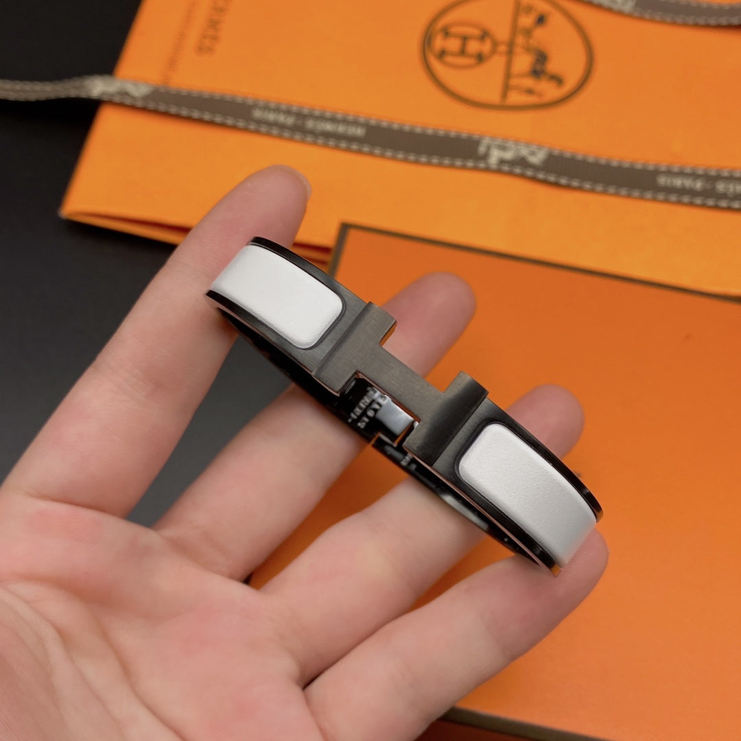 [Shinejoy]H BRACELET 12MM BLACK WHITE CERAMIC