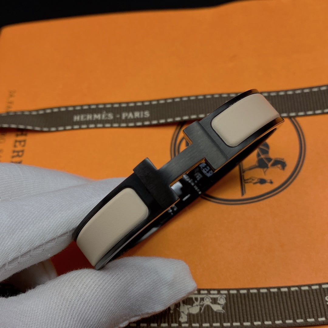 [Shinejoy]H BRACELET 12MM BLACK BEIGE CERAMIC