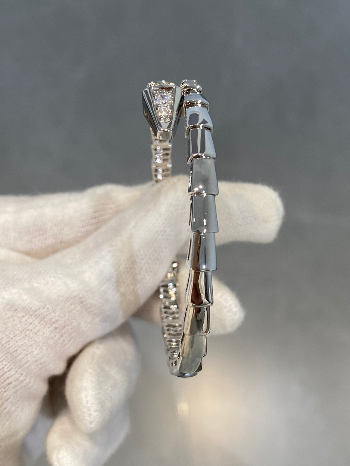 [⭐Shinejoy]SERPENTI BRACELET DIAMONDS SILVER