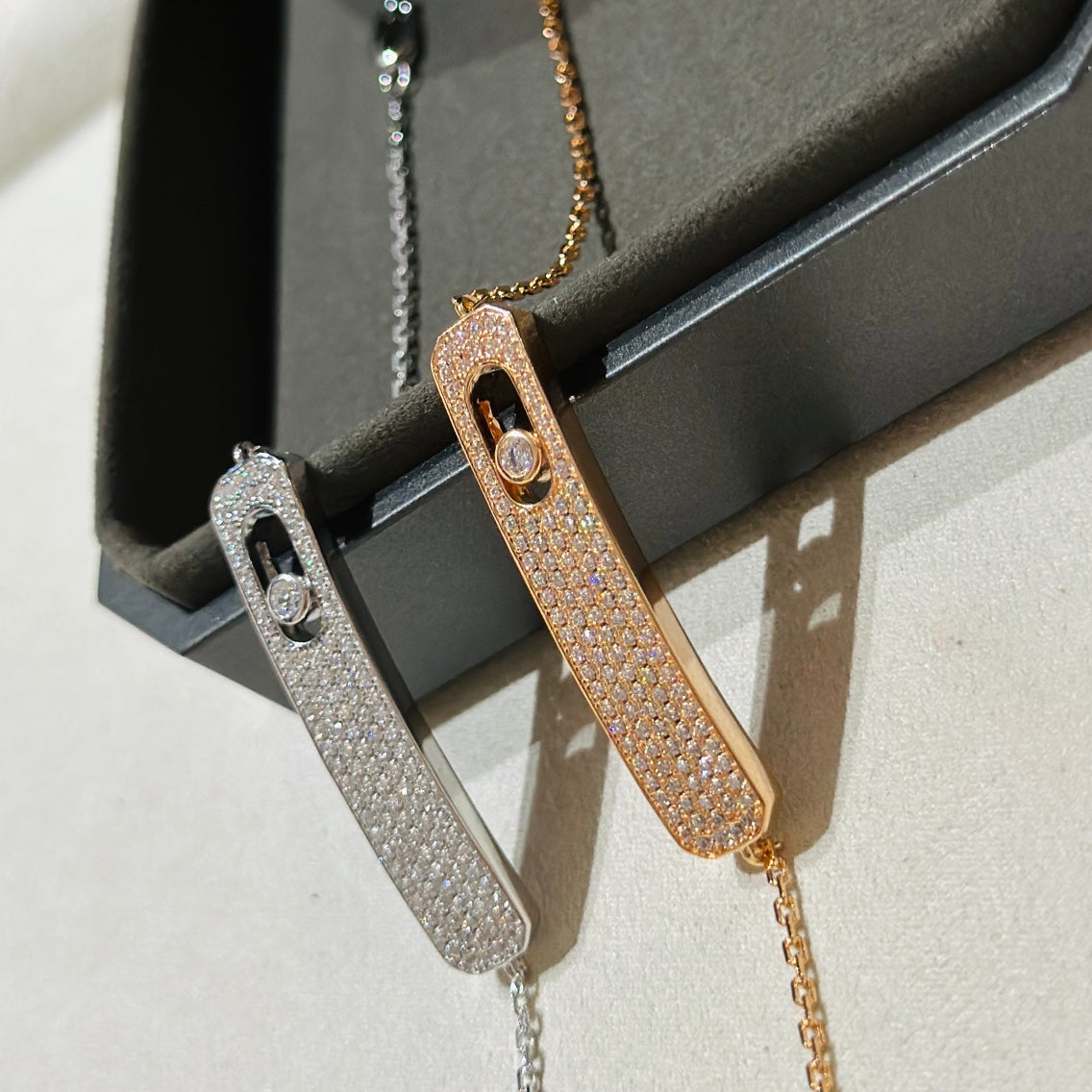 [⭐Shinejoy]MOVE CLASSIQUE DIAMOND PAVED BRACELET