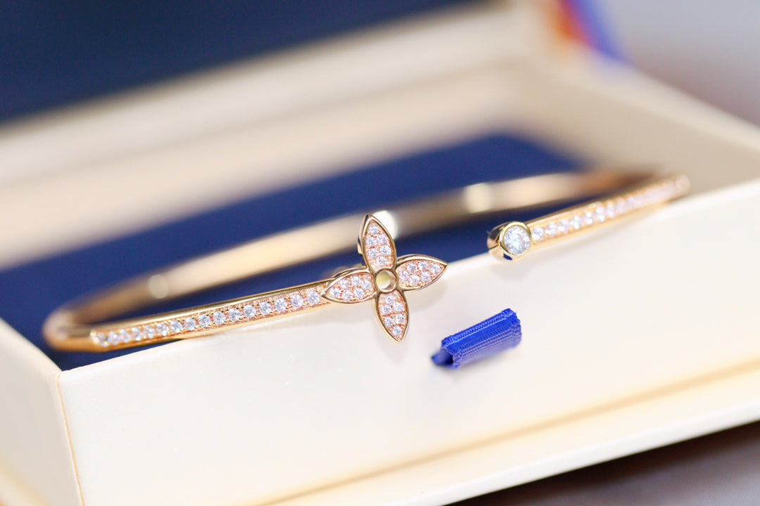 [Shinejoy]IDYLLE PINK GOLD OPEN BRACELET DIAMOND PAVED