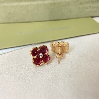 [⭐Shinejoy]2026 NEW  CLOVER 1 MOTIFPINK ENAMEL STUD EARRINGS WITH DIAMONDS
