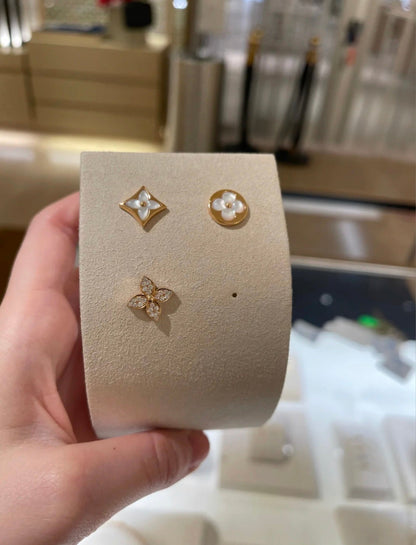 [Shinejoy]STAR BLOSSOM STUD EARRINGS PINK GOLD DIAMONDS