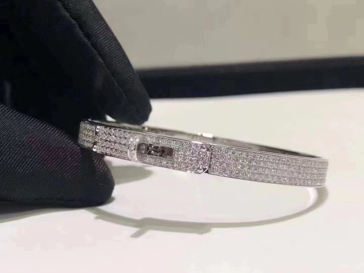 [Shinejoy]HM KELLY BRACELET IN SILVER AND FULL PAVE DIAMOND