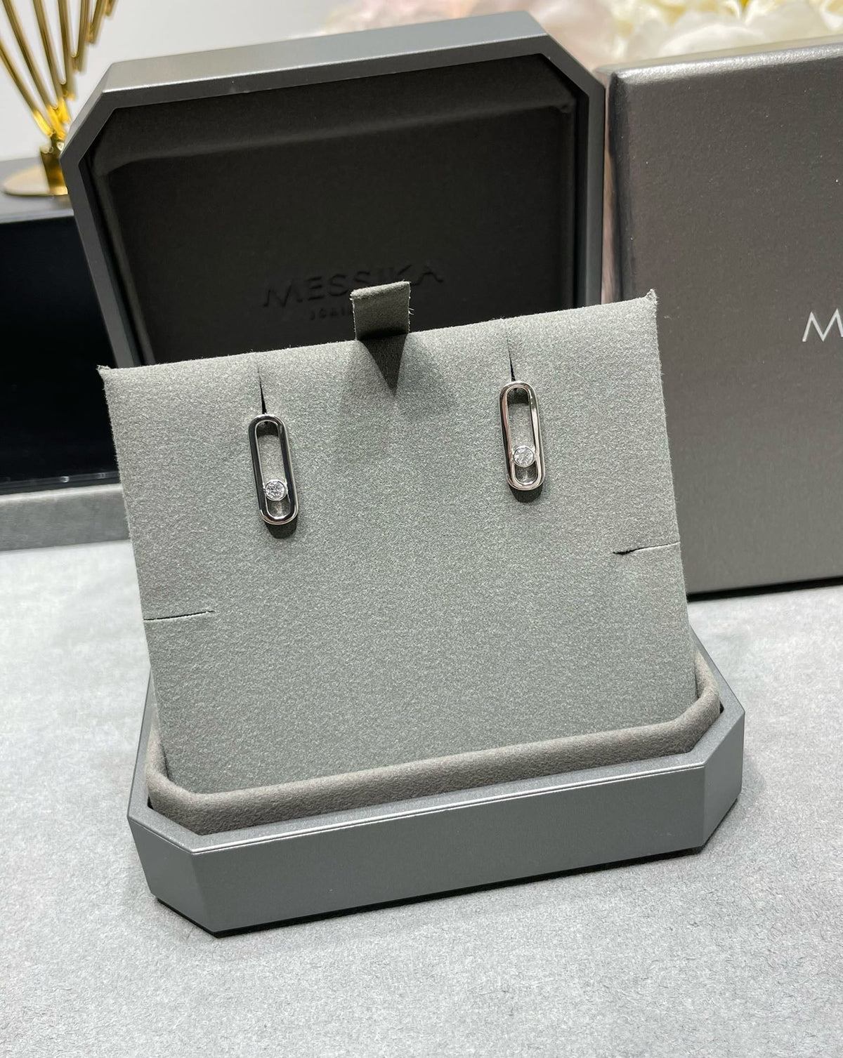 [⭐Shinejoy]MOVE UNO SMALL 1 DIAMOND EARRINGS